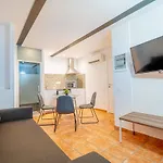 Apartamento 1 en la muralla romana junto a la Catedral