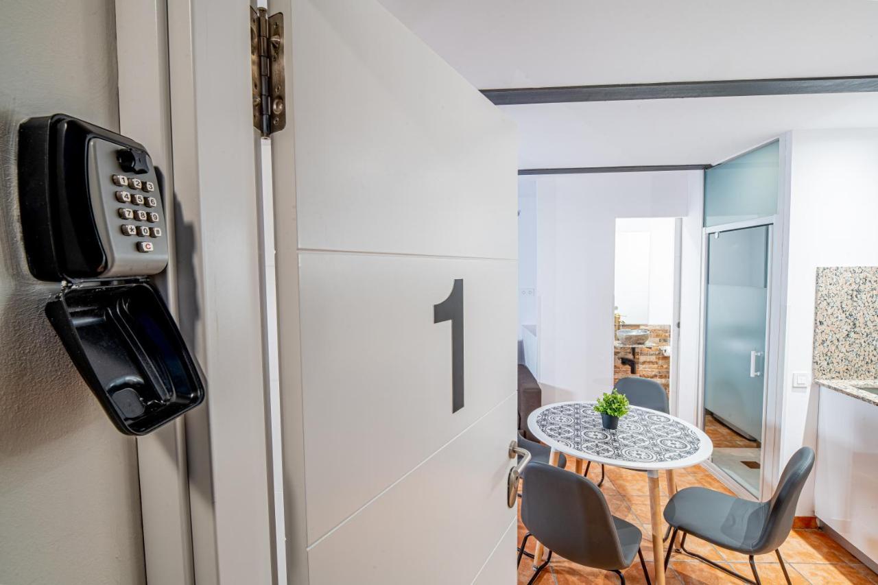1 En La Muralla Romana Junto A La Catedral Apartamento Tarragona